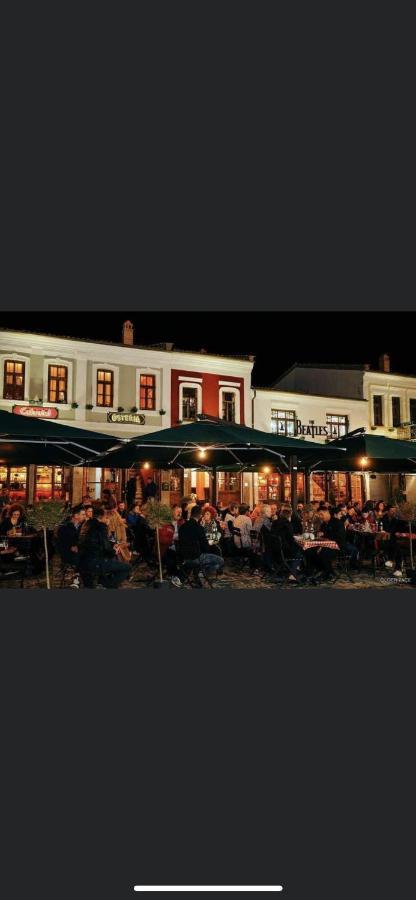 Tradicional Bazaar Home Korce Exterior foto